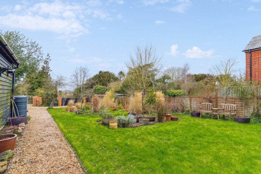 4 bedroom House for Sale Holwell, Hitchin, Hertfordshire