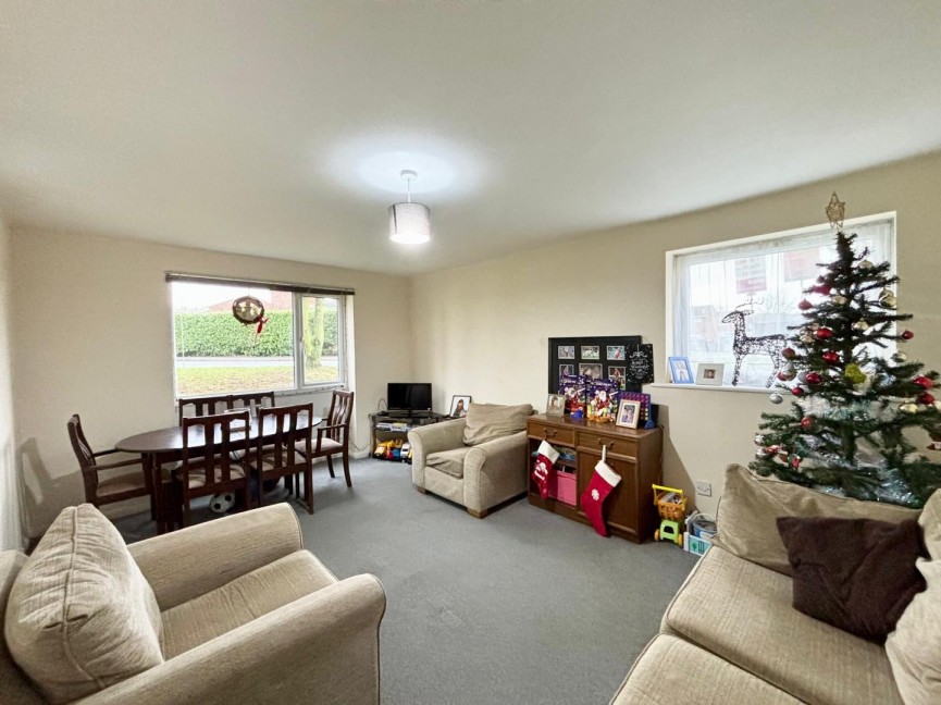 Tennyson Close, Royston, Hertfordshire
