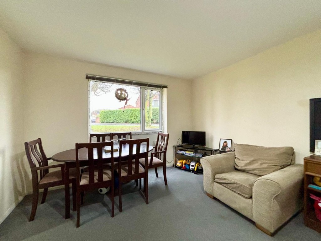 Tennyson Close, Royston, Hertfordshire