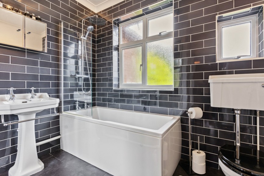 4 bedroom House for Sale Melbourn Road, Royston, Hertfordshire