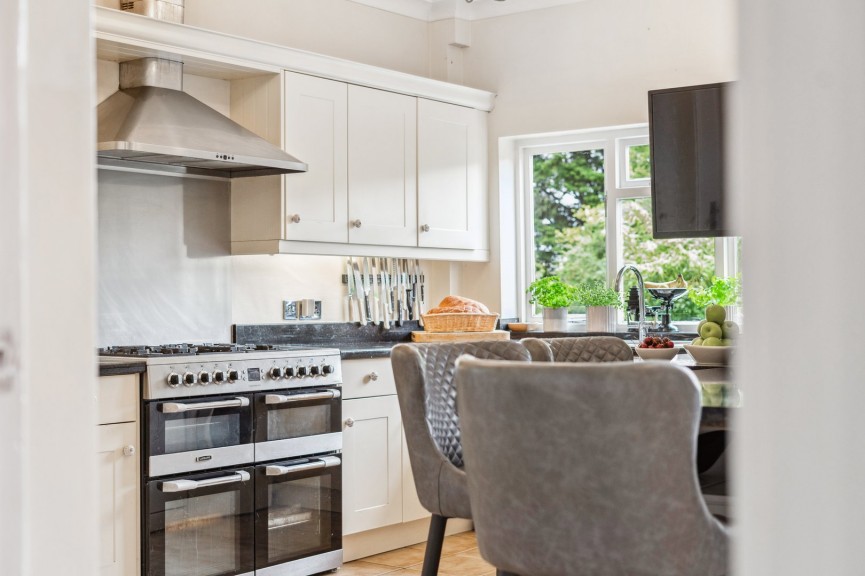 4 bedroom House for Sale Melbourn Road, Royston, Hertfordshire
