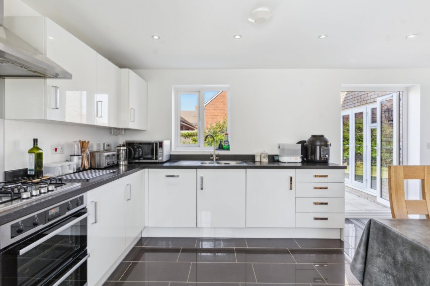 3 bedroom House for Sale Stotfold, Hitchin, Bedfordshire