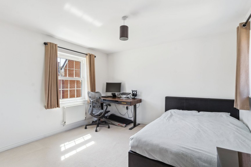 3 bedroom House for Sale Stotfold, Hitchin, Bedfordshire