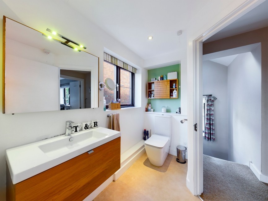 4 bedroom House for Sale Store House Lane, Hitchin, Hertfordshire
