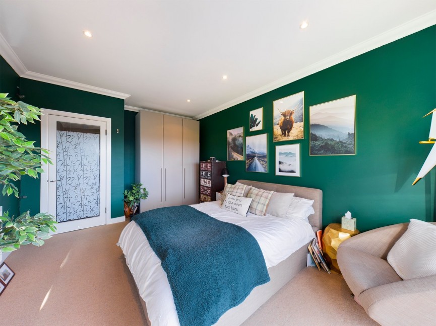 4 bedroom House for Sale Store House Lane, Hitchin, Hertfordshire