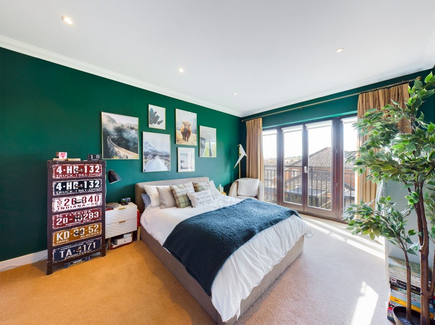 4 bedroom House for Sale Store House Lane, Hitchin, Hertfordshire