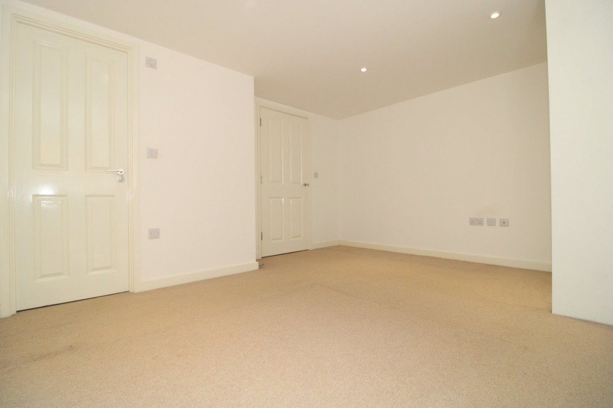 Green Drift, ROYSTON, Hertfordshire