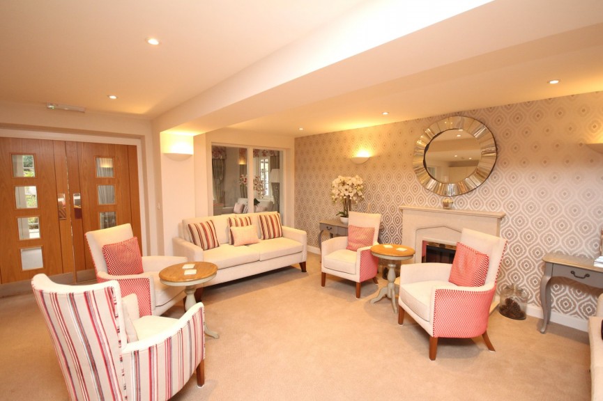 1 bedroom Flat for Sale Station Road, Letchworth Garden City, Hertfordshire