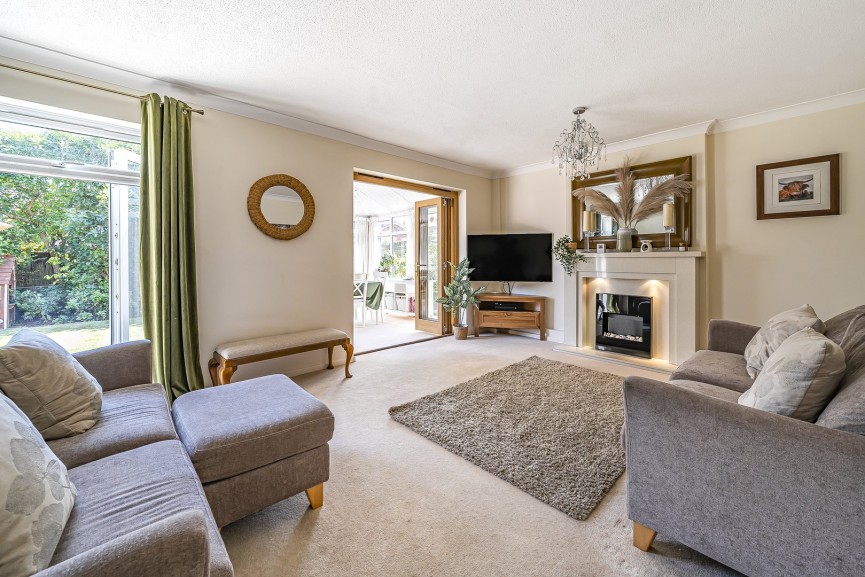 4 bedroom House for Sale Kestrel Road, Flitwick, Bedfordshire