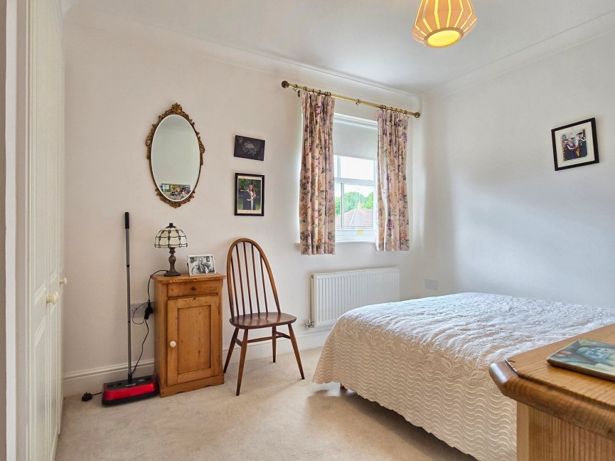 2 bedroom Flat for Sale Ampthill, Bedfordshire