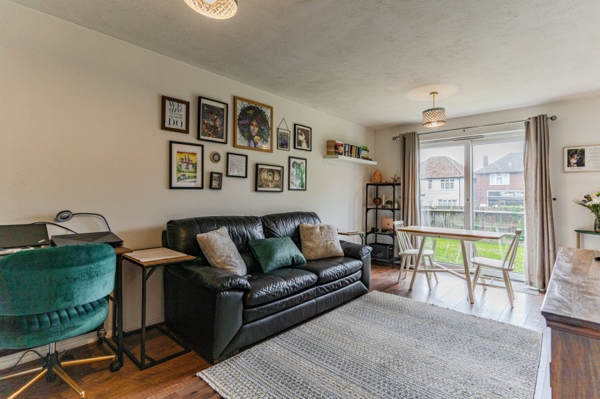 1 bedroom Flat for Sale Bedford Road, Hitchin, Hertfordshire