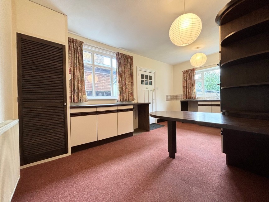 4 bedroom House for Letting London Road, Biggleswade, Bedfordshire