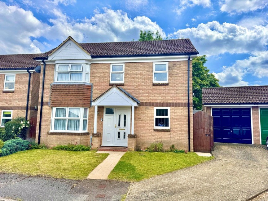 3 bedroom House for Sale Rivett Close, Baldock, Hertfordshire