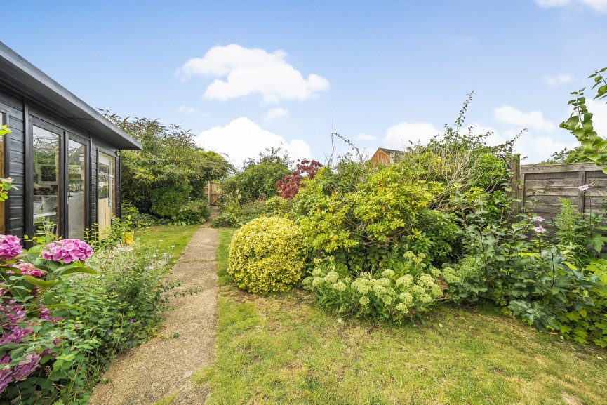 Station Road, Lower Stondon, Bedfordshire