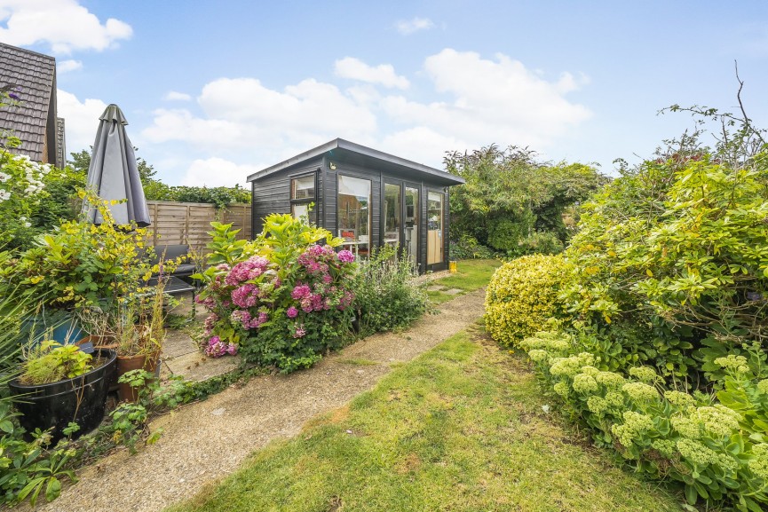 Station Road, Lower Stondon, Bedfordshire