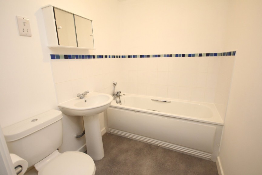 2 bedroom Flat for Letting Dunkerley Court, Letchworth Garden City, Hertfordshire