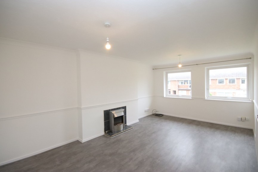 2 bedroom Flat for Letting Bluebell Close, Flitwick, Bedfordshire