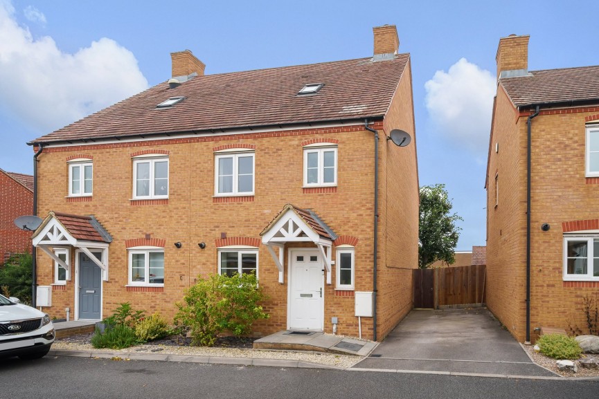 4 bedroom House for Sale Langford, Biggleswade, Bedfordshire