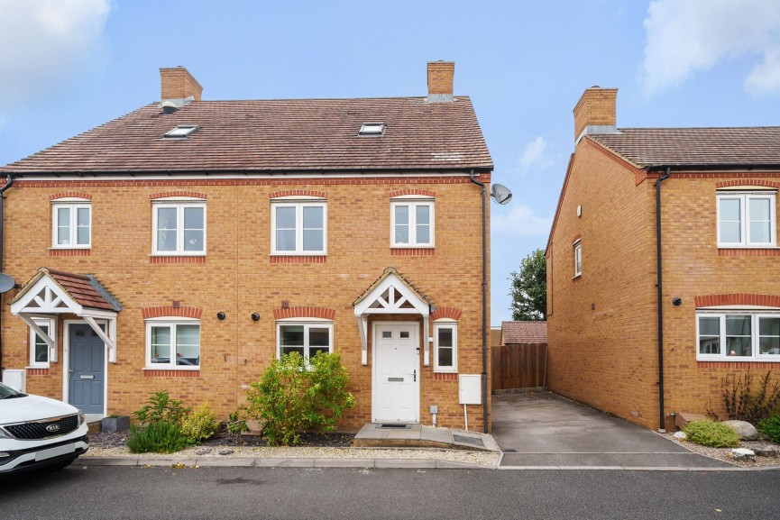 4 bedroom House for Sale Langford, Biggleswade, Bedfordshire