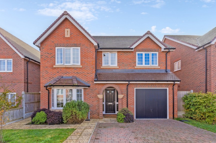 4 bedroom House for Sale Bowlers End, Hitchin, Hertfordshire