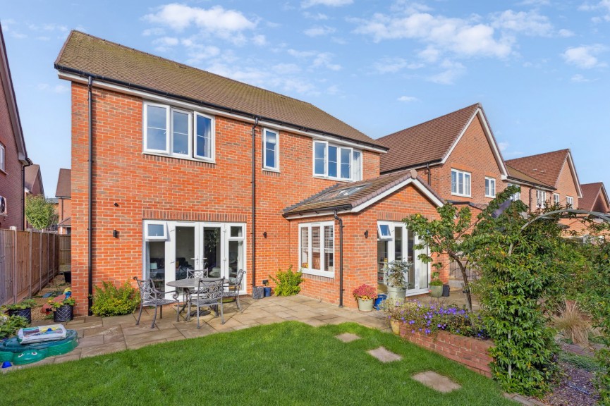 4 bedroom House for Sale Bowlers End, Hitchin, Hertfordshire