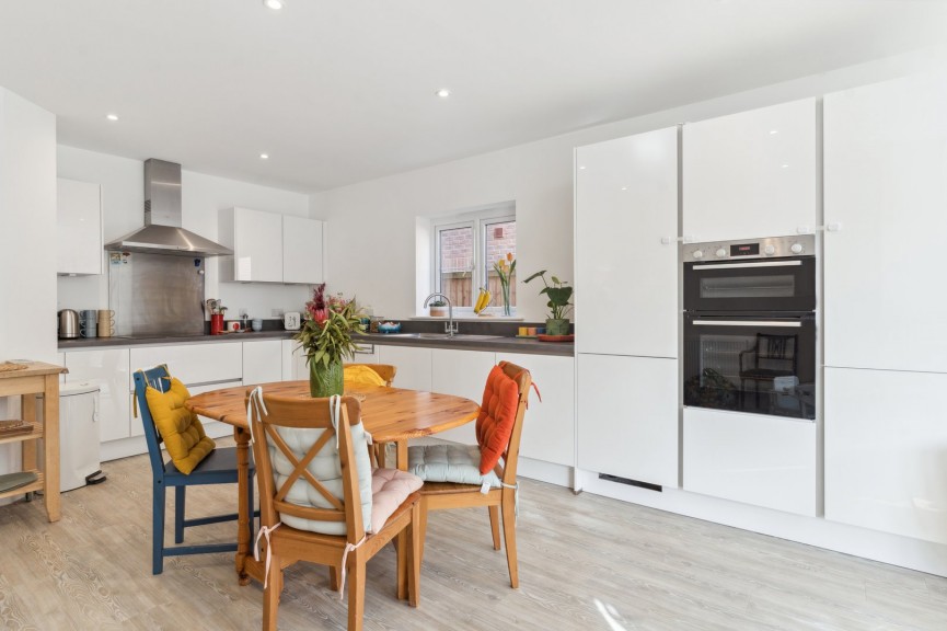4 bedroom House for Sale Bowlers End, Hitchin, Hertfordshire