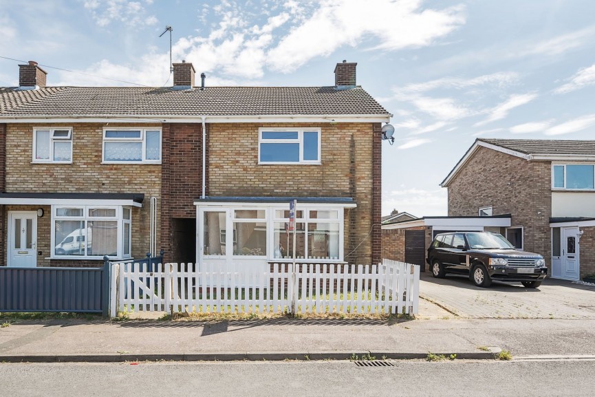 2 bedroom House for Sale Harvey Close, Upper Caldecote, Bedfordshire