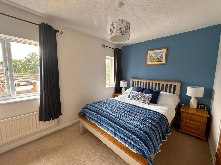 2 bedroom House for Sale Iredale View, BALDOCK, Hertfordshire