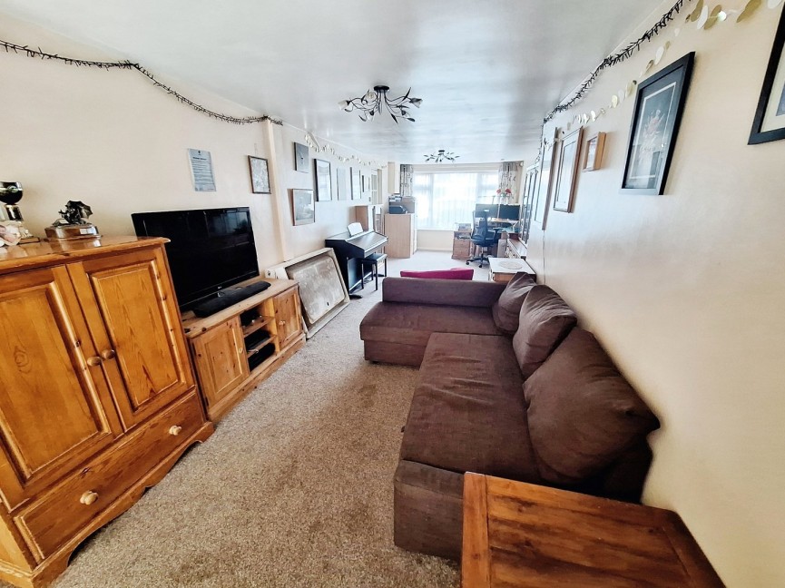 4 bedroom House for Sale Rivermead Gardens, Sandy, Bedfordshire
