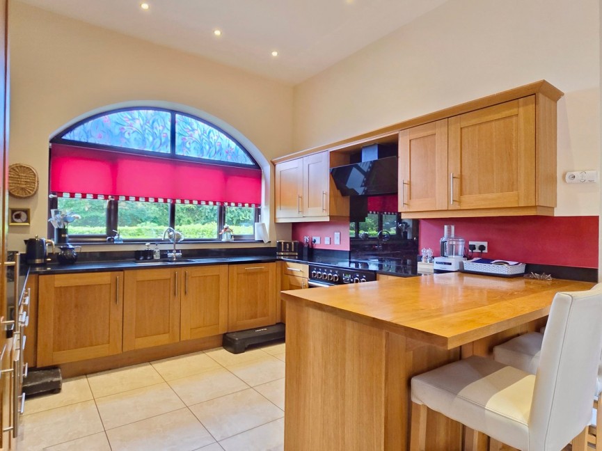 4 bedroom Bungalow for Sale Silsoe, Bedfordshire