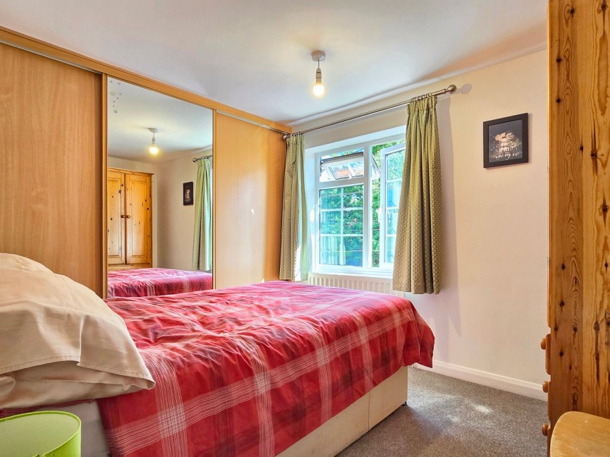 2 bedroom House for Sale Gravenhurst, Bedfordshire