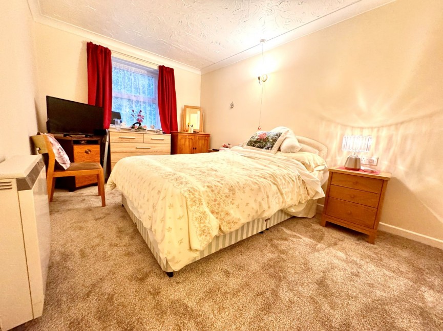 1 bedroom Flat for Sale BALDOCK, Hertfordshire