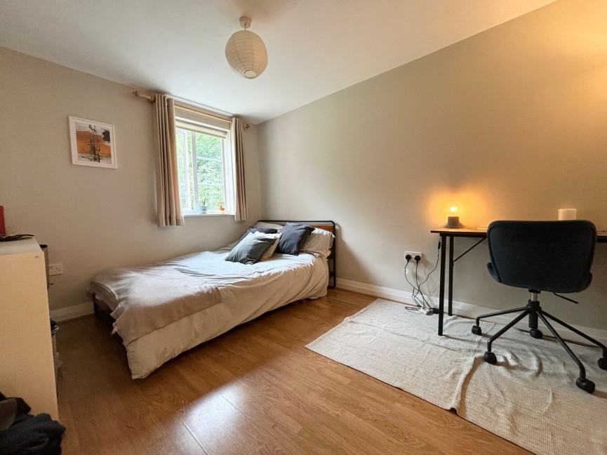 Newland Gardens, Hertford