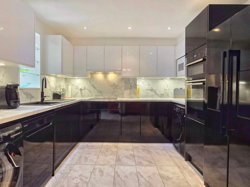 3 bedroom House for Sale Ampthill, Bedfordshire