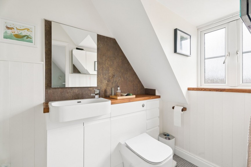 2 bedroom House for Sale Florence Street, Hitchin, Hertfordshire