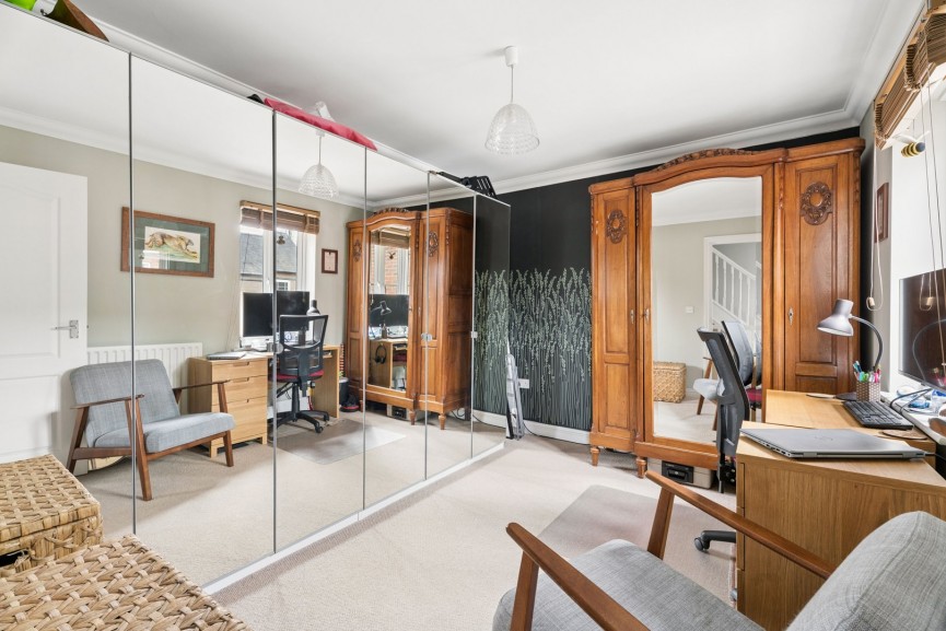 2 bedroom House for Sale Florence Street, Hitchin, Hertfordshire