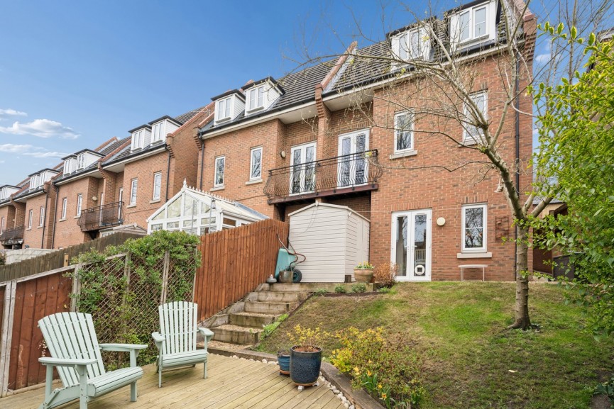 2 bedroom House for Sale Florence Street, Hitchin, Hertfordshire