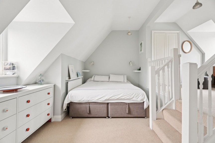 2 bedroom House for Sale Florence Street, Hitchin, Hertfordshire
