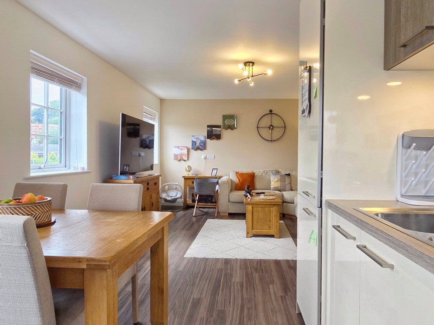 2 bedroom Flat for Sale Ampthill, Bedfordshire