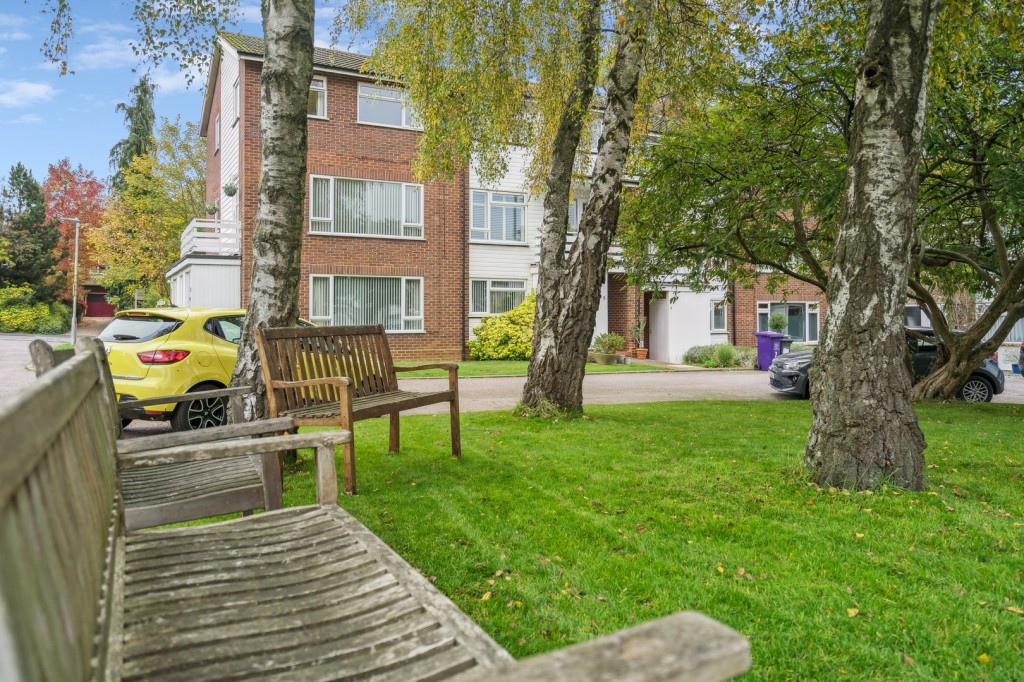 Tudor Court, Hitchin, Hertfordshire