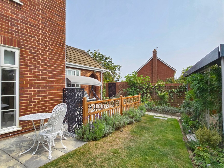 4 bedroom House for Sale Maulden, Bedfordshire