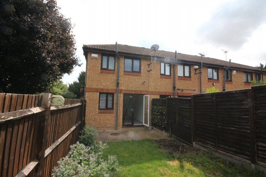 2 bedroom House for Sale Horace Gay Gardens, Letchworth Garden City, Hertfordshire