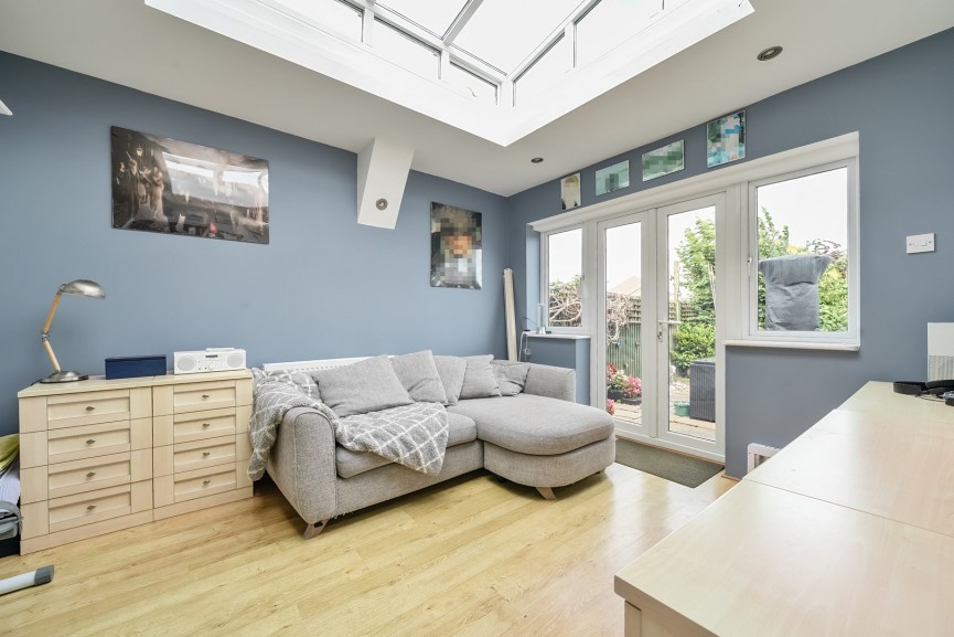 3 bedroom House for Sale Manor Place, Upper Caldecote, Bedfordshire