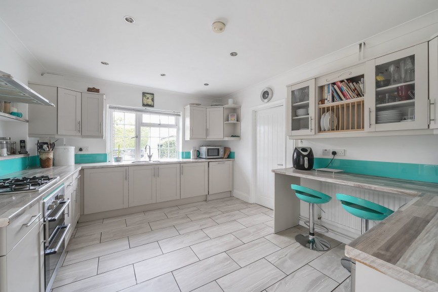 3 bedroom House for Sale Manor Place, Upper Caldecote, Bedfordshire