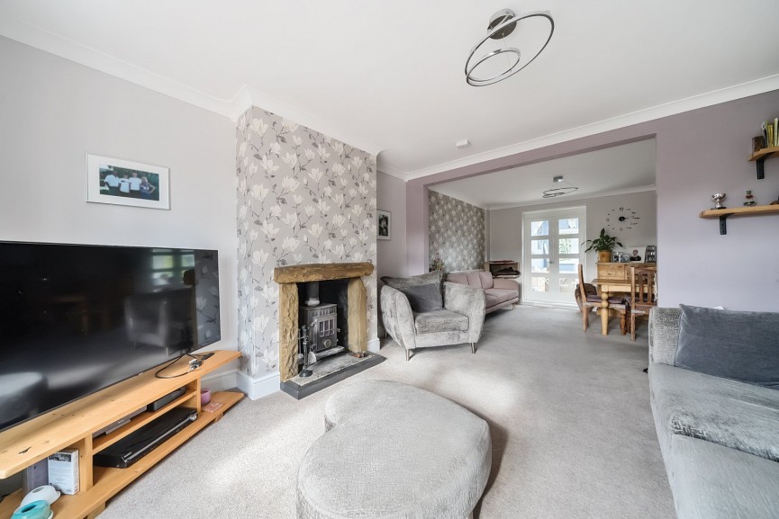 3 bedroom House for Sale Manor Place, Upper Caldecote, Bedfordshire
