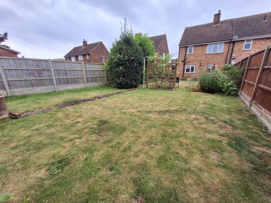 3 bedroom House for Sale Stratton Way, Biggleswade, Bedfordshire