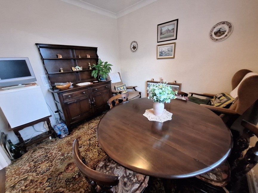 3 bedroom House for Sale Stratton Way, Biggleswade, Bedfordshire
