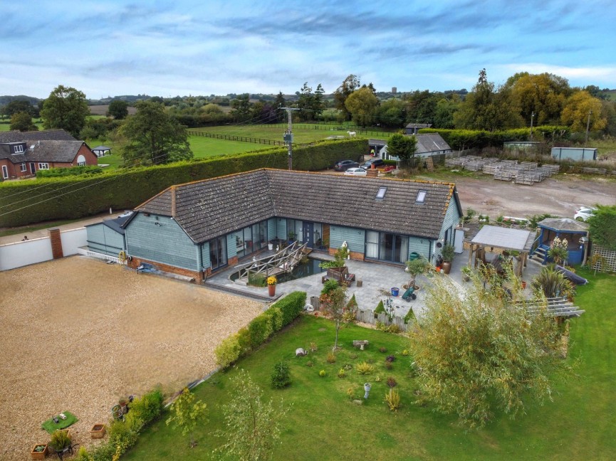 2 bedroom House for Sale Silsoe, Bedfordshire