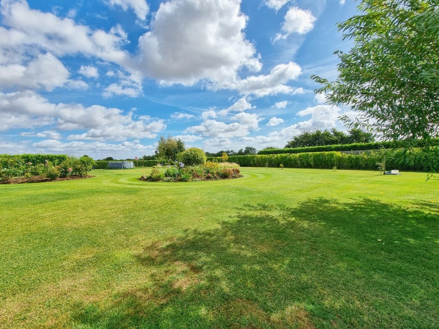 2 bedroom House for Sale Silsoe, Bedfordshire