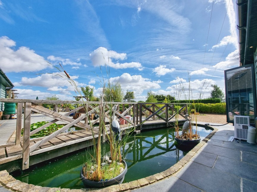 2 bedroom House for Sale Silsoe, Bedfordshire